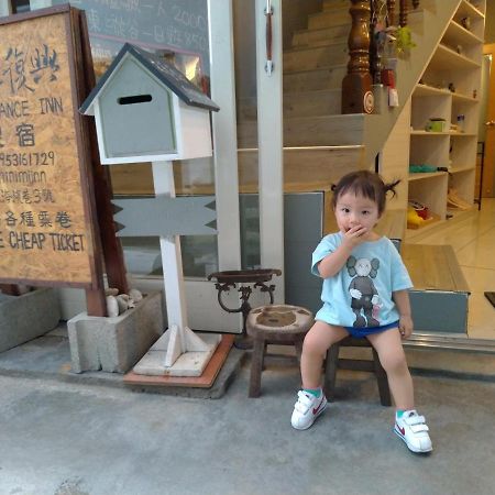 Renaissance Inn-Kenting Street Heng-ch'un エクステリア 写真